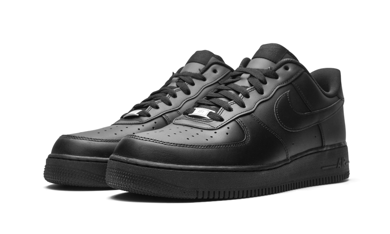 Air Force 1 Low Triple Black CW2288 001 108.00