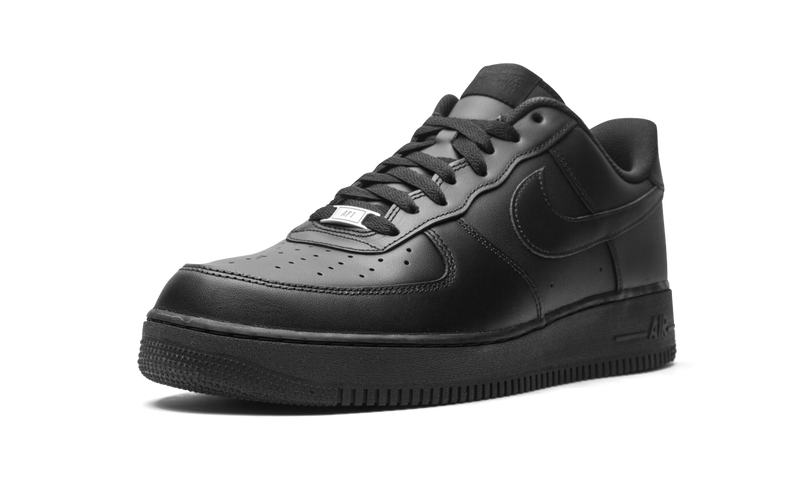 Air Force 1 Low Triple Black CW2288 001 108.00