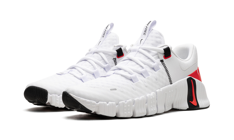 Free Metcon 5 White Bright Crimson